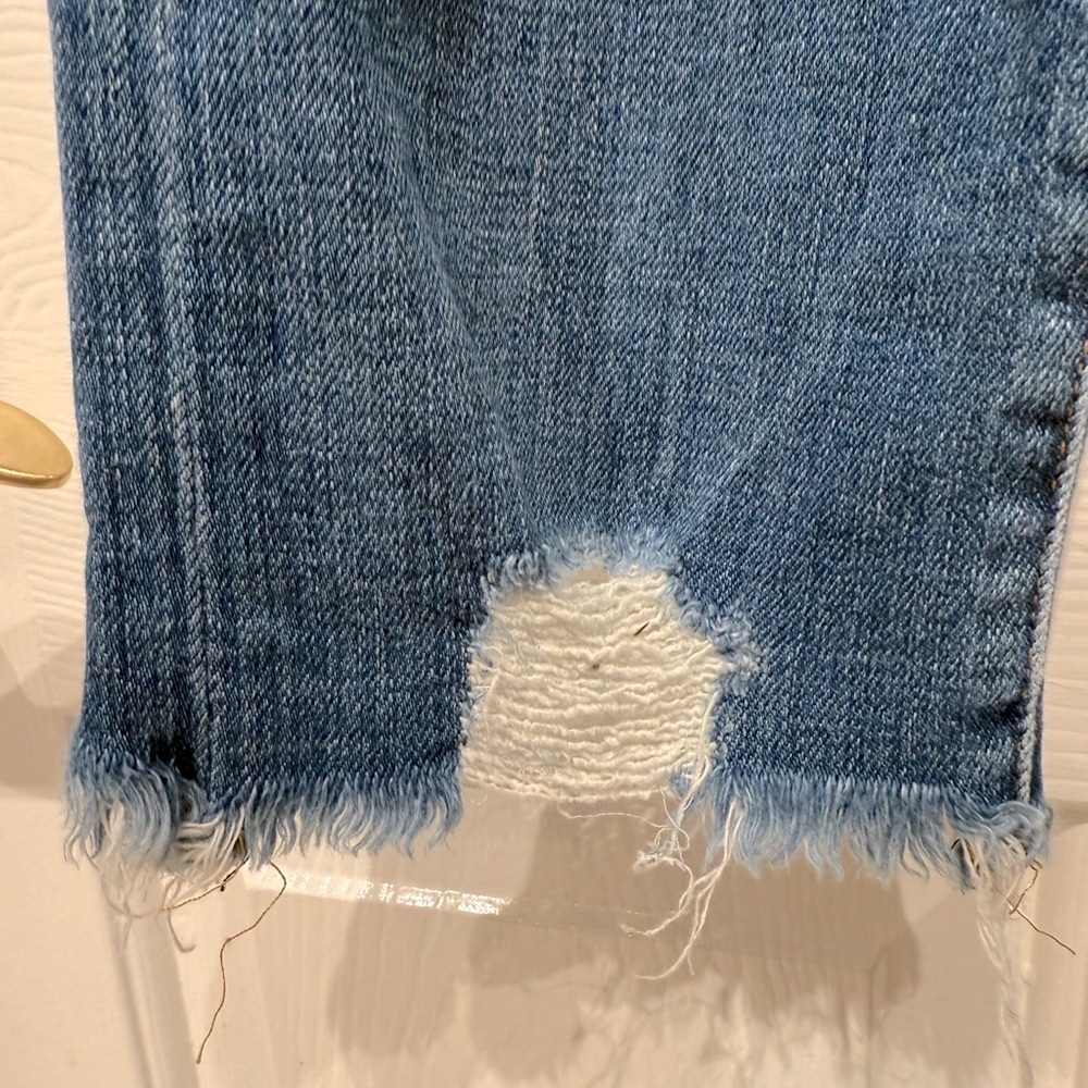 Frame Denim “Le High Straight” Distressed Cropped Jeans w/ Frayed Hems - Picture 5 of 9
